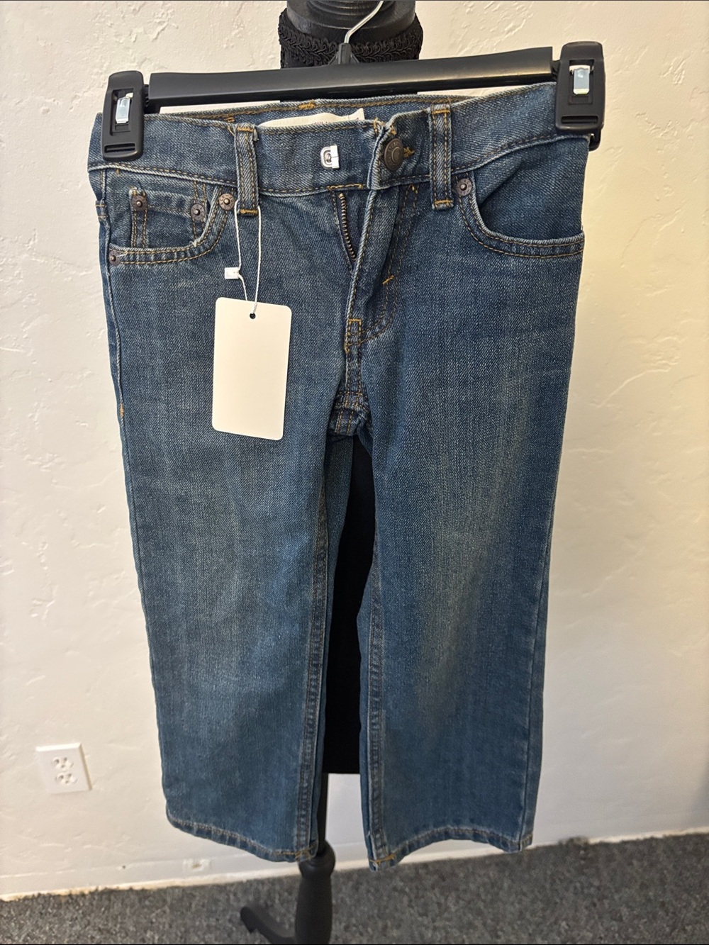 Levi's Classic Straight Jeans in Blue Denim